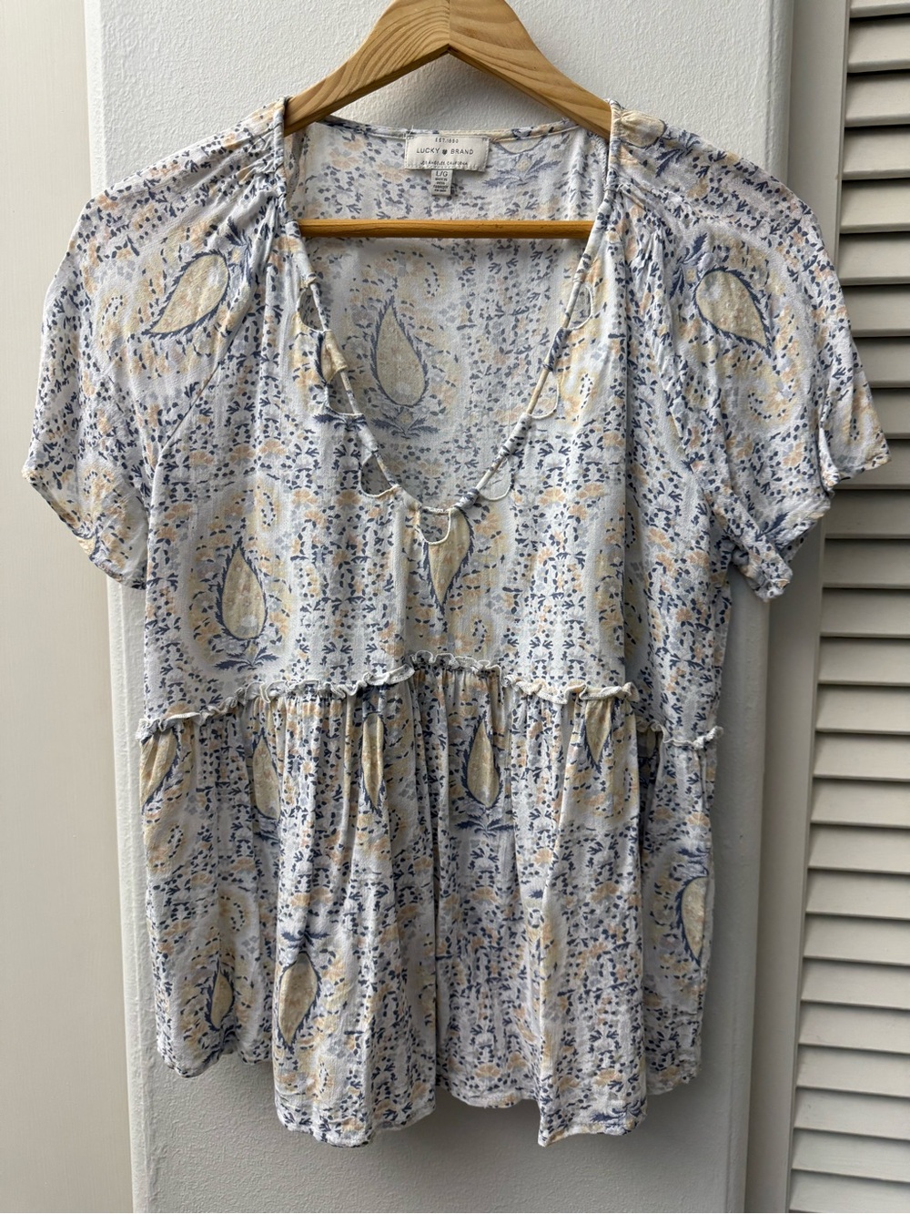 Lucky Brand Cream & Blue Paisley Peplum Tunic